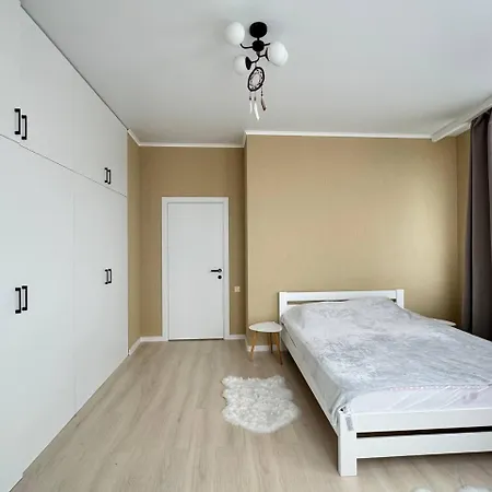 Pedagogichna Amazing Penthouse Apartment *